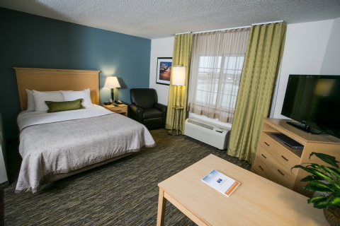 Candlewood Suites Fargo-N. Dakota State Univ. , ND 58102 near Hector International Airport View Point 28