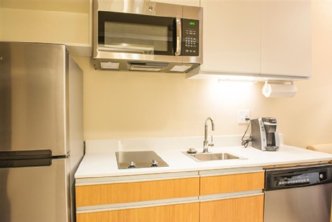 Hawthorn Suites by Wyndham Fargo , ND 58103 near Hector International Airport View Point 8