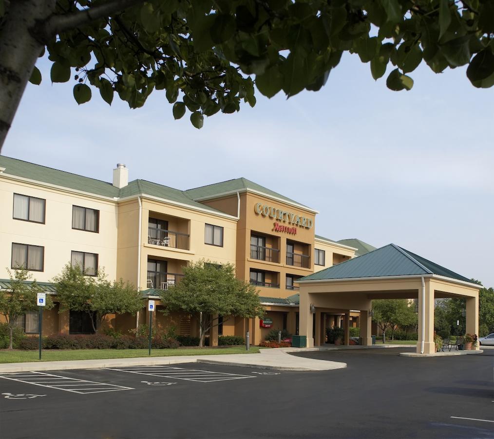 Courtyard by Marriott Columbus Airport , OH 43219 near Port Columbus International Airport View Point 8