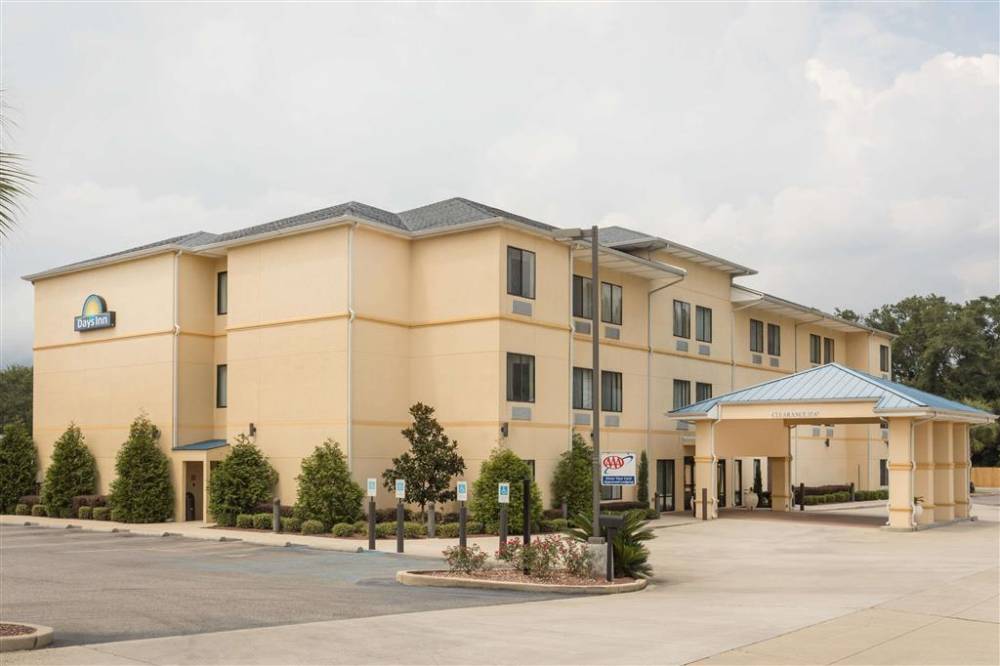 Days Inn By Wyndham North Mobile
