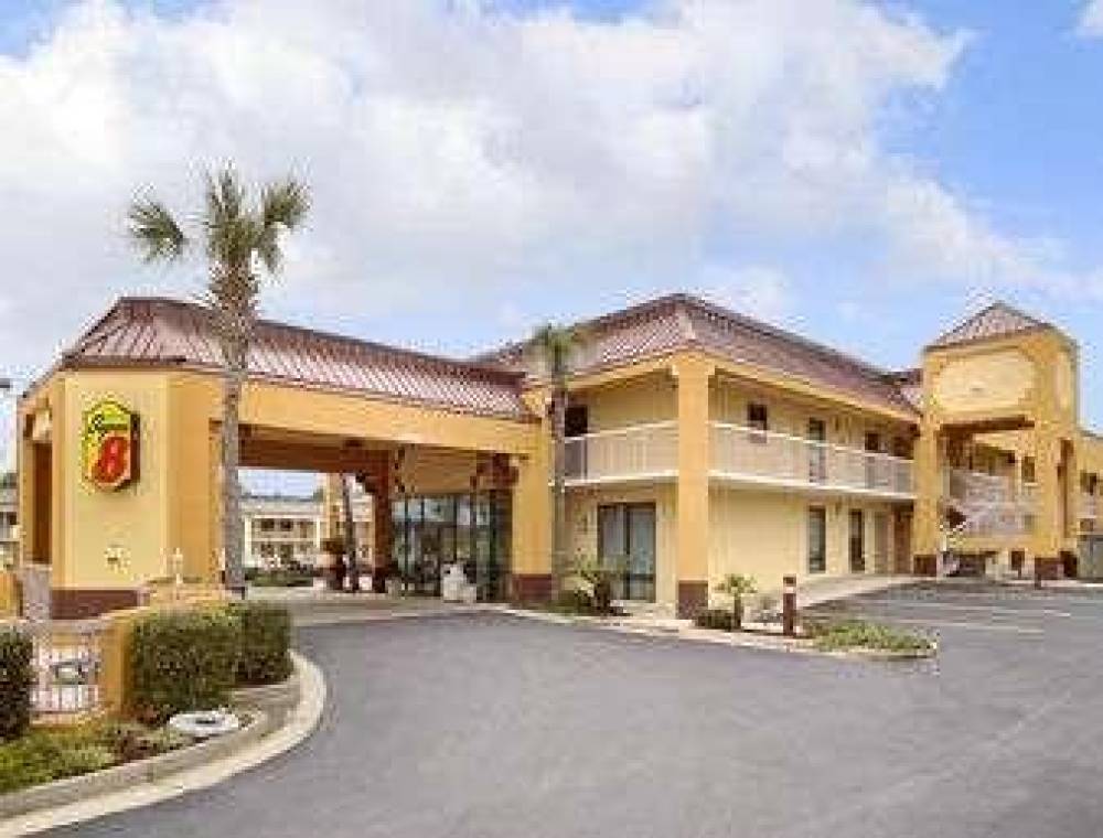 Super 8 By Wyndham Mobile/tillmans Corner